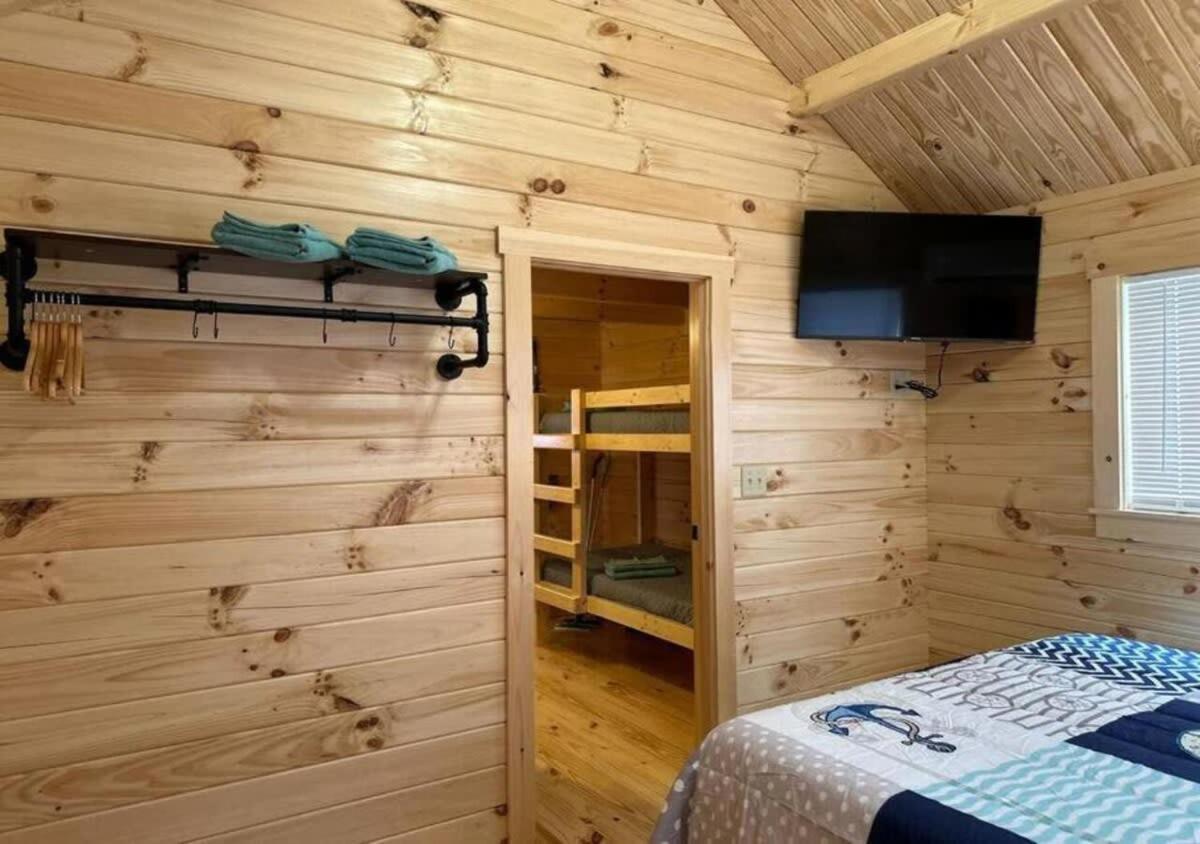 Get-Away Cabin In Surf City W Loft And Parking 외부 사진