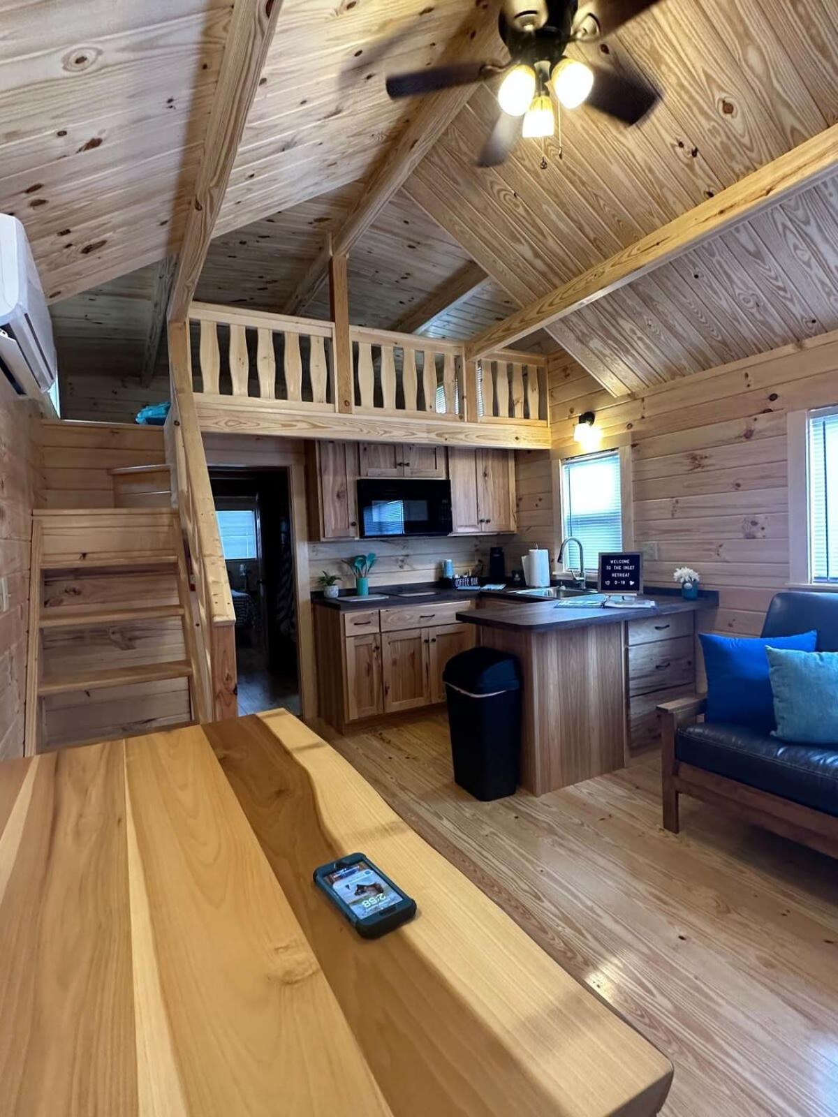 Get-Away Cabin In Surf City W Loft And Parking 외부 사진